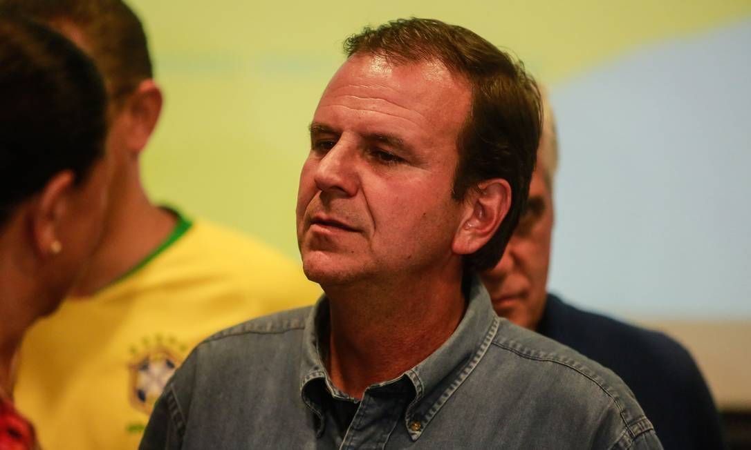 Após crescer nas pesquisas, Paes enfrenta cerco judicial a sua candidatura