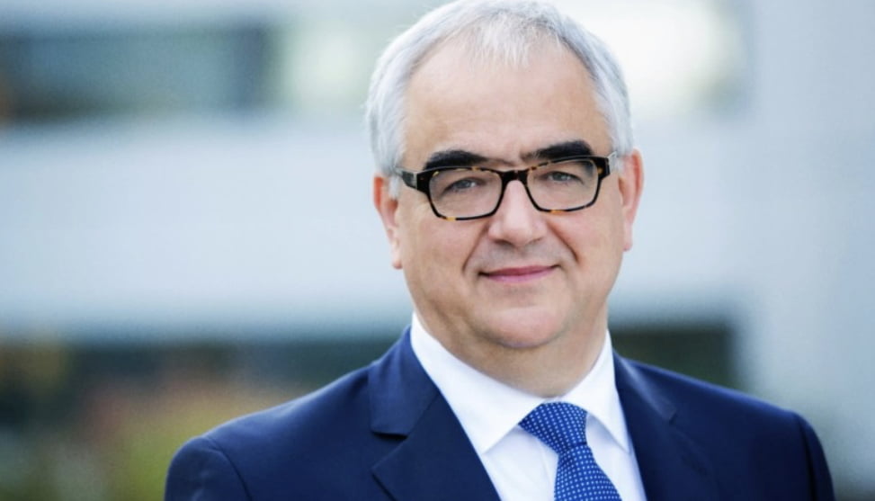 O COMEÇO DO FIM: LABORATÓRIO JOHNSON & JOHNSON ANUNCIA VACINA ATÉ JANEIRO