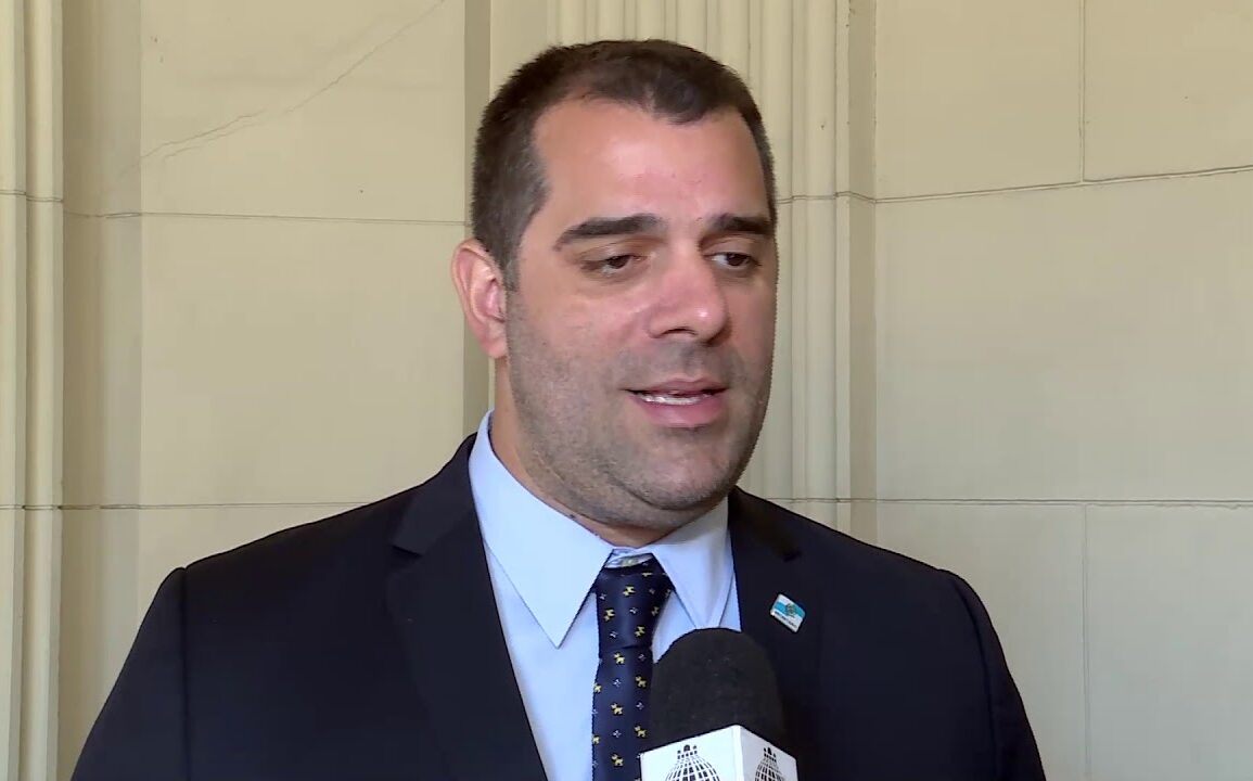 “Não desobedeci a nenhuma lei”, diz Tristão ao justificar encontros com Mário Peixoto