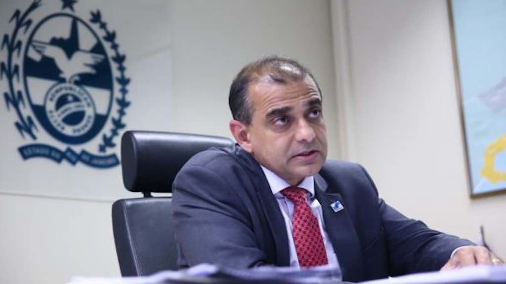 Justiça anula nomeação de Edmar Santos em secretaria extraordinária