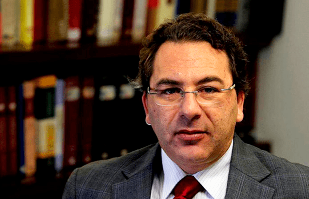 Witzel contrata peso-pesado da advocacia criminal: Roberto Podval