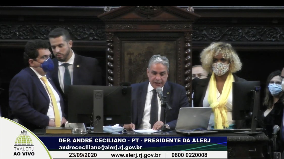 CECILIANO REBATE WITZEL E PEDE CONCERTAÇÃO EM FAVOR DO RIO