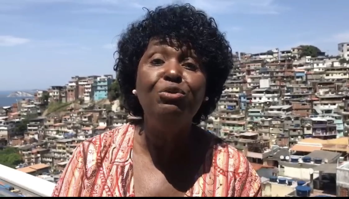 Bené começa campanha no Vidigal com propostas para mudar a vida de negros, pobres e favelados