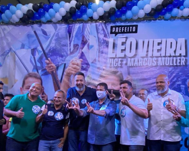 Léo Vieira reúne 5 mil para receber o apoio de Waguinho e Canella