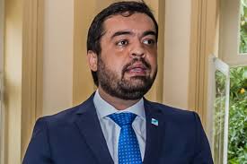 Cláudio Castro vai se reunir com candidatos da lista tríplice antes de escolher o novo chefe do MP