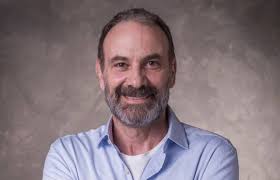 Internado com covid, ator Marco Ricca não tem previsão de alta