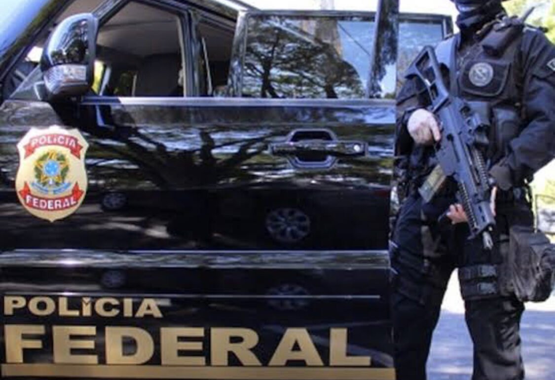 PF nas ruas em operação contra desvios na saúde na gestão de Witzel