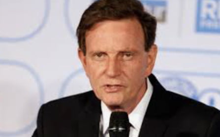 A 9 dias do fim do mandato, Prefeito Marcelo Crivella é preso