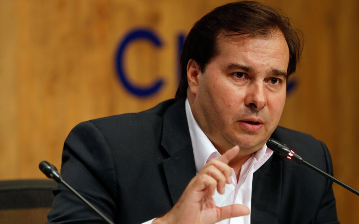 RODRIGO MAIA AFIRMA QUE PRISÃO DE CRIVELLA FOI ABUSIVA