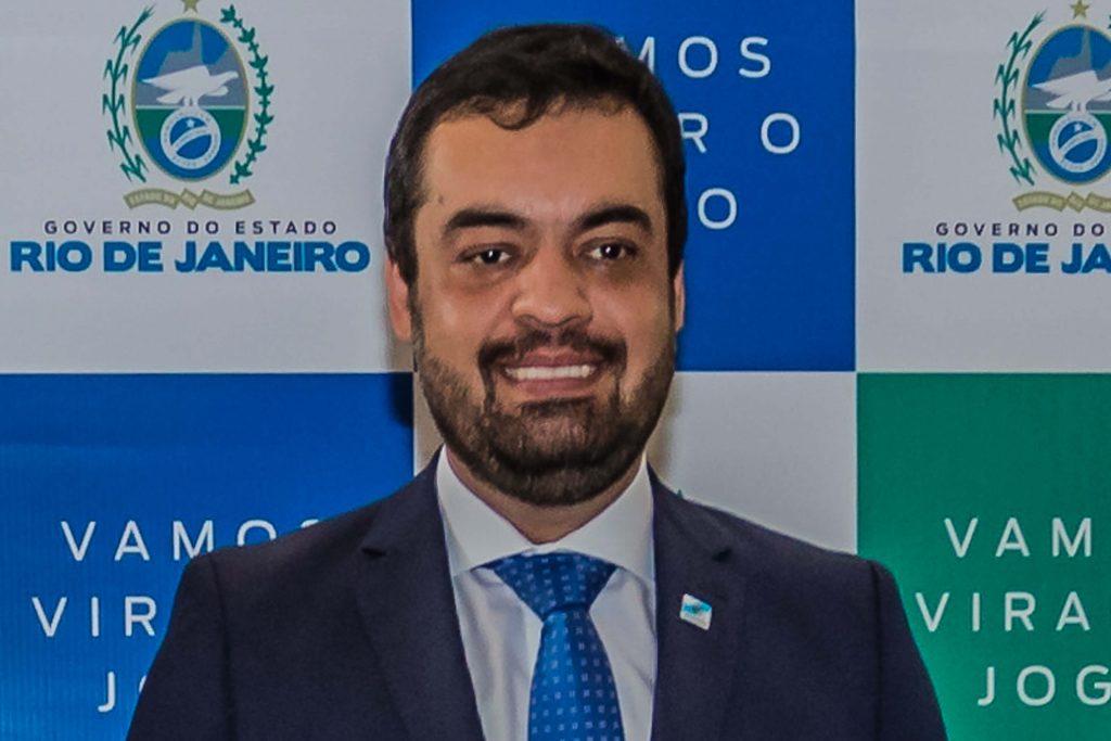 Ciro Nogueira e Arthur Lira convidam Cláudio Castro a se filiar no PP