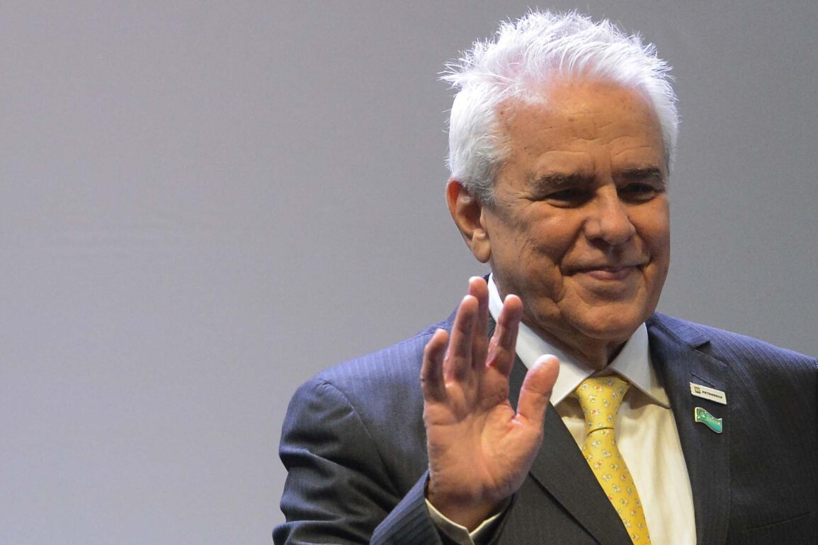 Vade-retro Castelo Branco. Petrobras provoca Bolsonaro e concede novo aumento no preço dos combustíveis