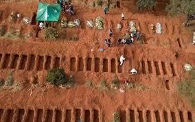 Desgovernado, Brasil tem quase 2,8 mil mortes no dia mais letal da pandemia