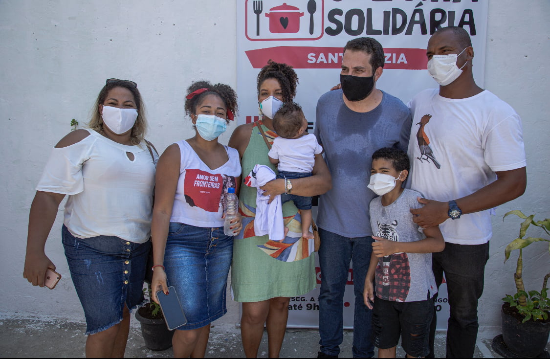 Em São Gonçalo, Boulos e Renata Souza inauguram Cozinha Solidária do MTST