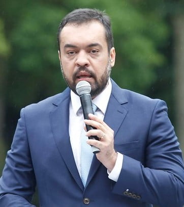 Cláudio Castro recebe Bolsonaro no Palácio Laranjeiras