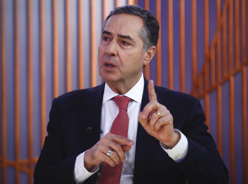 Barroso suspende desocupações e despejos por seis meses