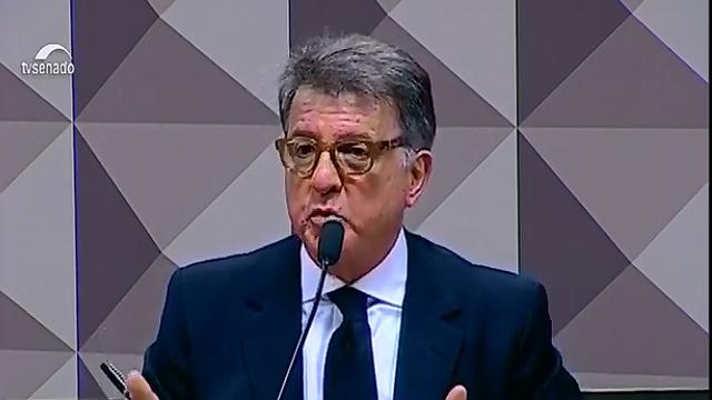 Presidente do PSDB afirma que Max Lemos tem apoio partidário para negociar ingresso dos tucanos na base de Cláudio Castro na Alerj