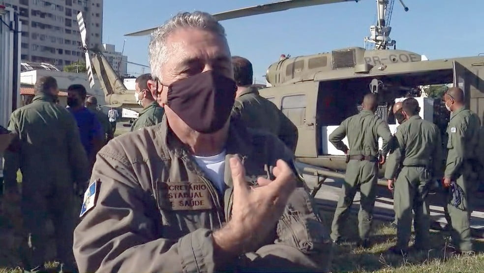 Após salvar milhares de vidas, o ex-Secretário de Saúde Carlos Alberto Chaves é intubado, vítima da Covid-19