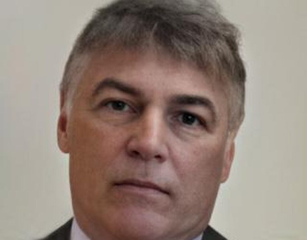 Desembargador do TJ-Rio acusado de corrupção tem seu afastamento prorrogado por mais um ano, por decisão do STJ