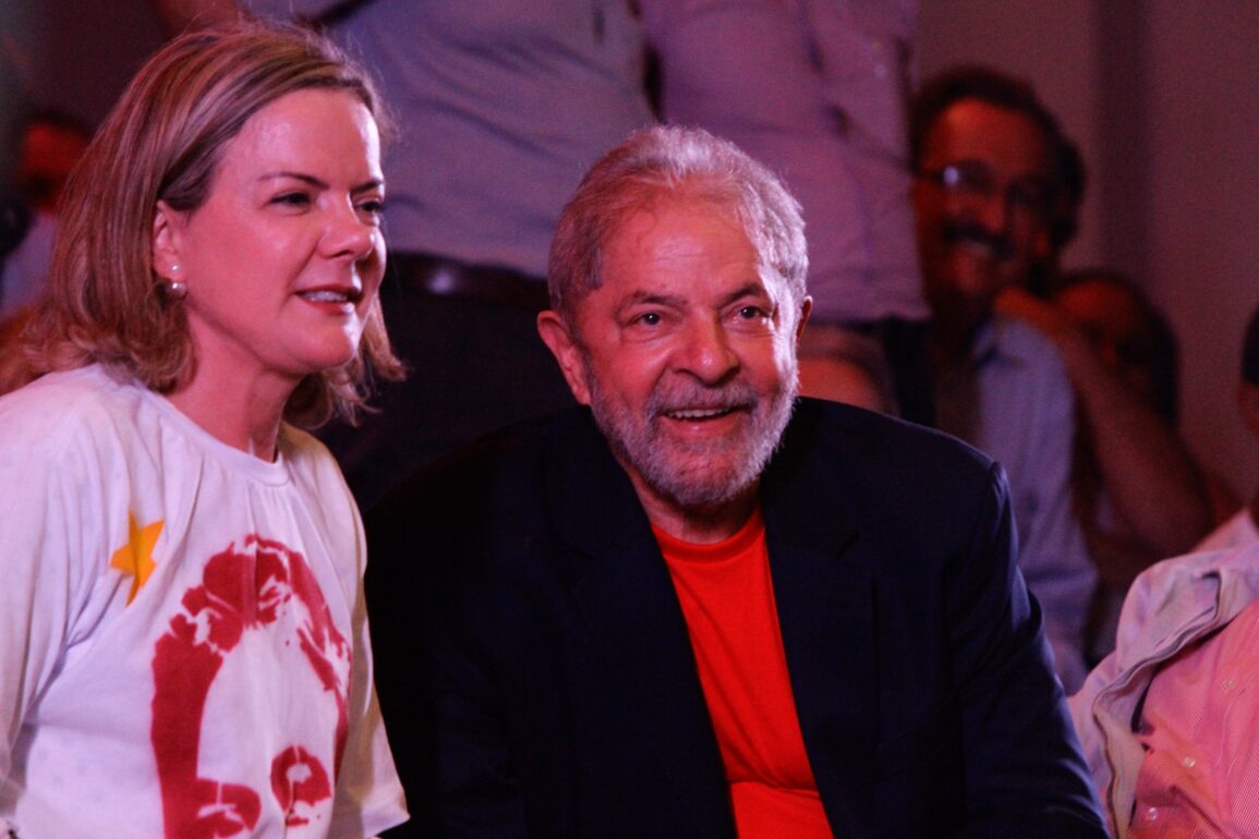 Lula lança “Memorial da Verdade”, livro em que mostra que foi inocentado de todas as acusações que sofreu