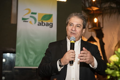 Empresários se dividem e agronegócio decide lançar documento próprio sobre a crise, mais crítico ao governo do que pretendia a Fiesp