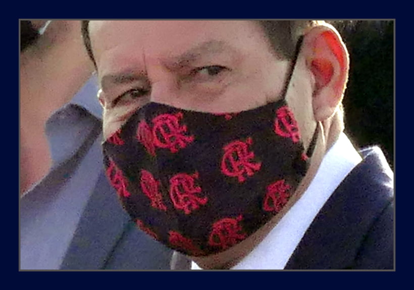 General Mourão concorda que sucatas da Marinha não intimidariam ninguém