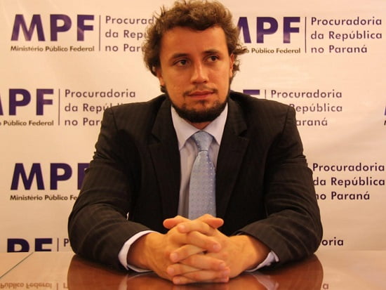 Conselho Nacional do MP determina a demissão de um dos procuradores acusados de abusos na Lava Jato de Curitiba