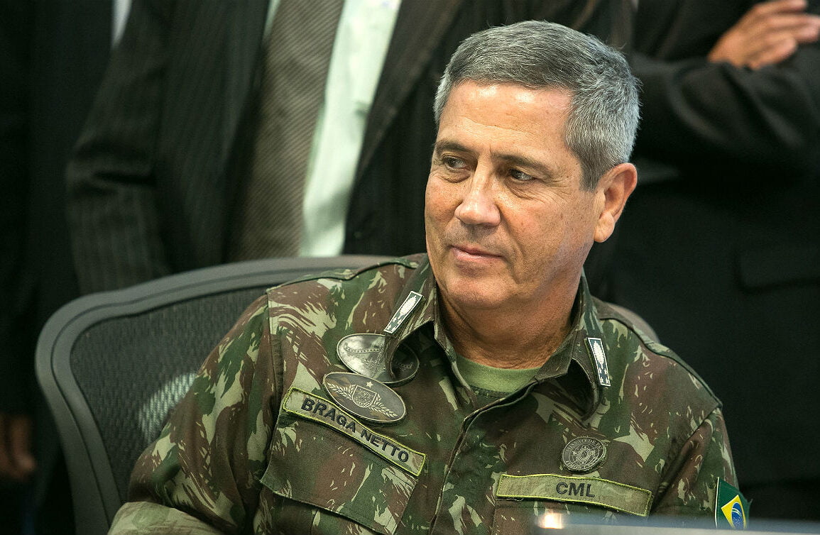 “CPI da Covid não teve coragem de confrontar militares”