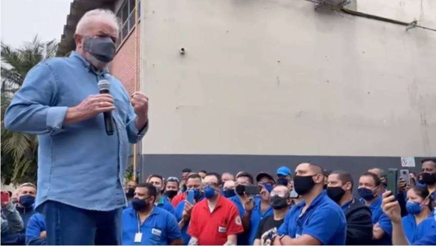 Lula volta à porta da fábrica e promete reindustrializar o Brasil