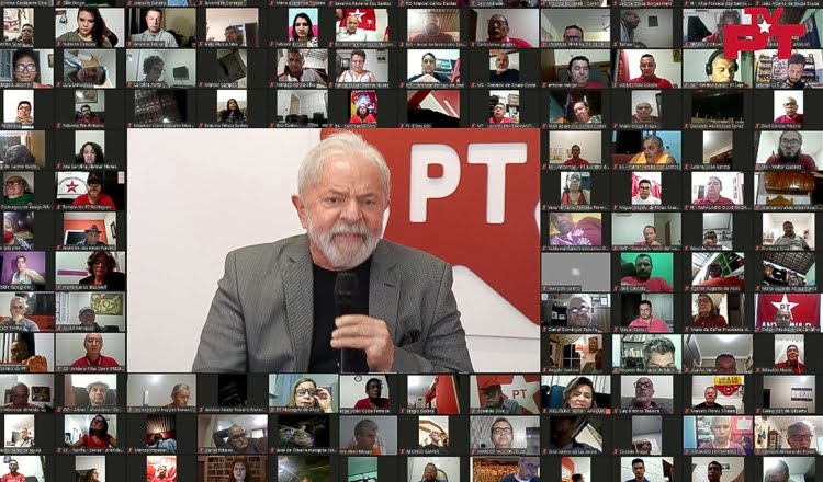 Lula manda o PT às ruas para falar com o povo