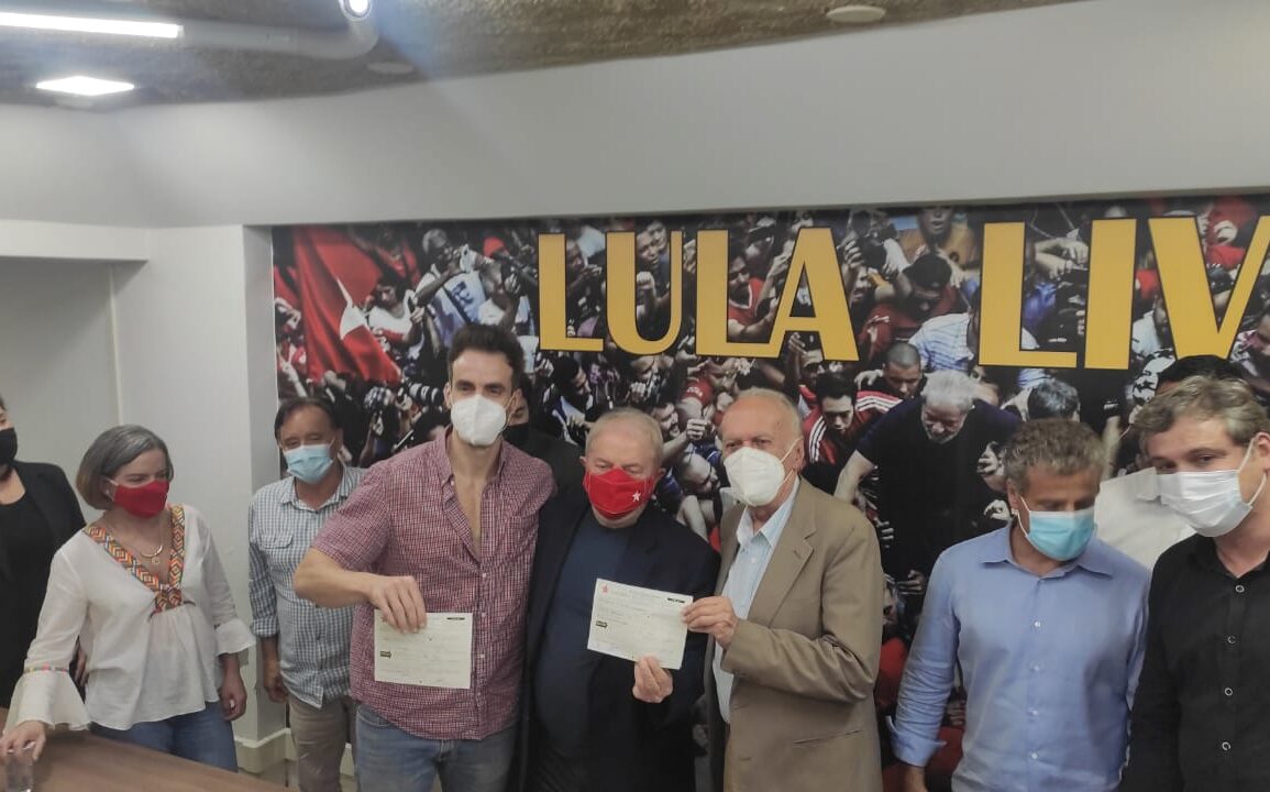 Leonel Brizola Neto e João Leonel Brizola Sobrinho no PT, com Lula