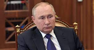 Tribunal de Haia diz que Lula tem “obrigação” de cooperar na prisão de Vladimir Putin