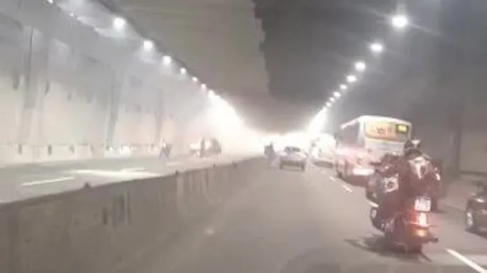 Incêndio no túnel Zuzu Angel provoca grande engarrafamento