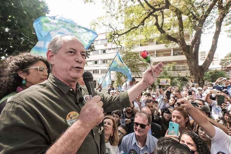 Nobel da Paz, intelectuais e líderes da América Latina apelam em carta aberta a Ciro por renúncia a favor de Lula contra Bolsonaro