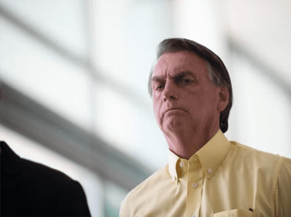 “Pintou um clima”: deputados pedem que MPF apure se houve prevaricação de Bolsonaro após fala problemática