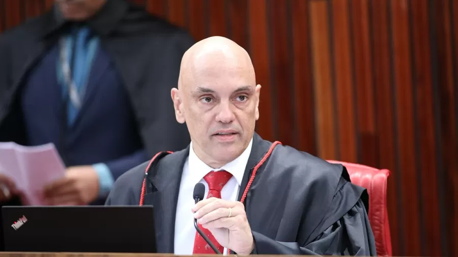 Presidente do TSE multa coligação de Bolsonaro em mais de R$ 22 milhões por relatório contra o resultado da eleição: pedido “esdrúxulo e ilícito”, feito com “total má-fé”