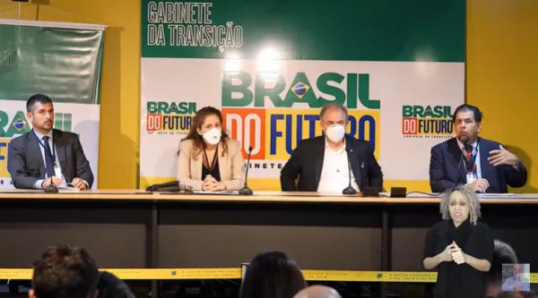 Governo Bolsonaro deixa 5 bilhões em dívidas com órgãos internacionais
