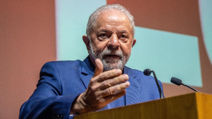 Lula deve anunciar amanhã de manhã pelo menos parte do ministério