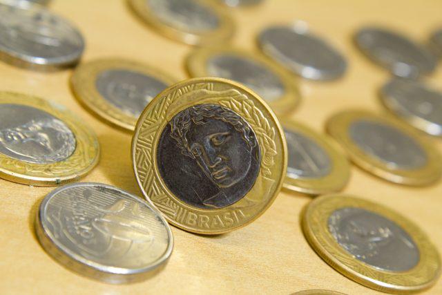 Entenda o que será o “SUR”, a futura moeda comum Brasil-Argentina; e saiba por que o ela não vai substituir o Real