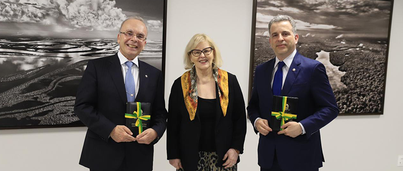 Presidente do TJRJ se encontra com a presidente do STF em Brasília