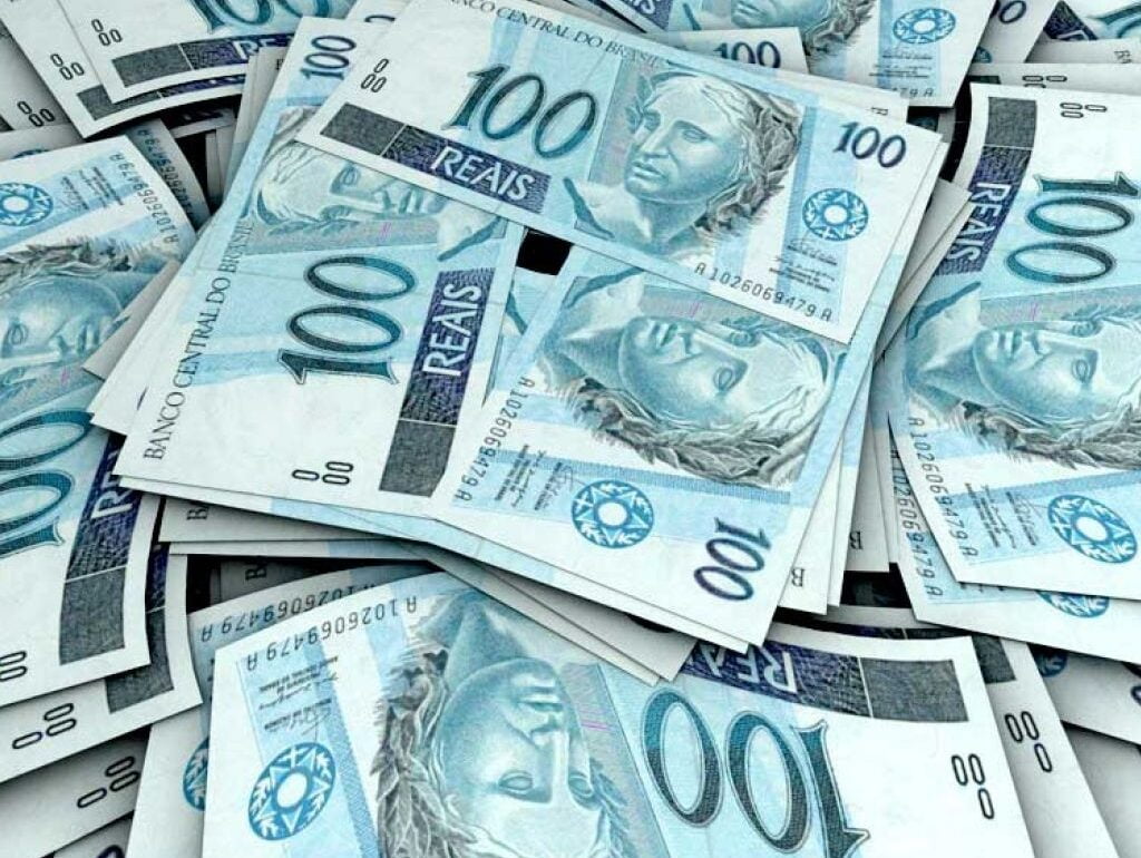 Ministro do STJ suspende recomposição de 13% a servidores do Judiciário