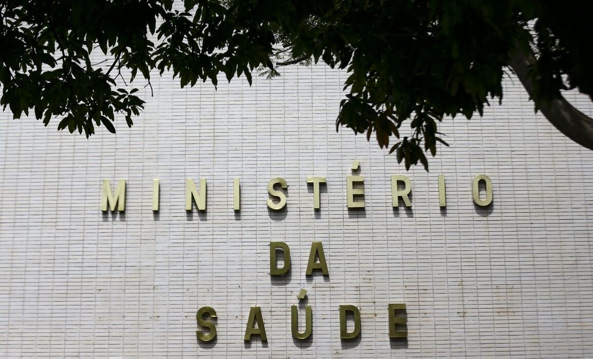 Ministério da Saúde anuncia aquisição emergencial de insulina em meio a risco de desabastecimento