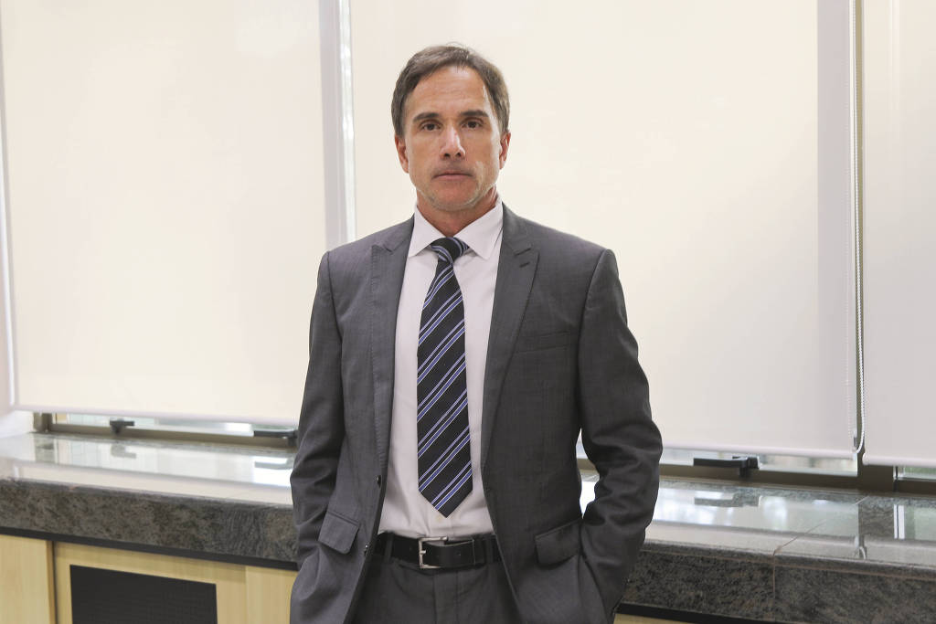 TRF-4 cassa decisão de Appio que declarou parcialidade de Moro contra Cabral