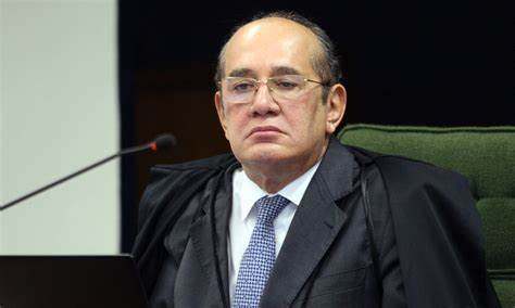 Gilmar Mendes vota pela absolvição de Collor e critica uso das delações na Lava Jato