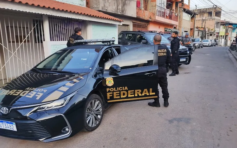 Operação da PF busca criminosos que roubam dinheiro de contas bancárias em 25 estados