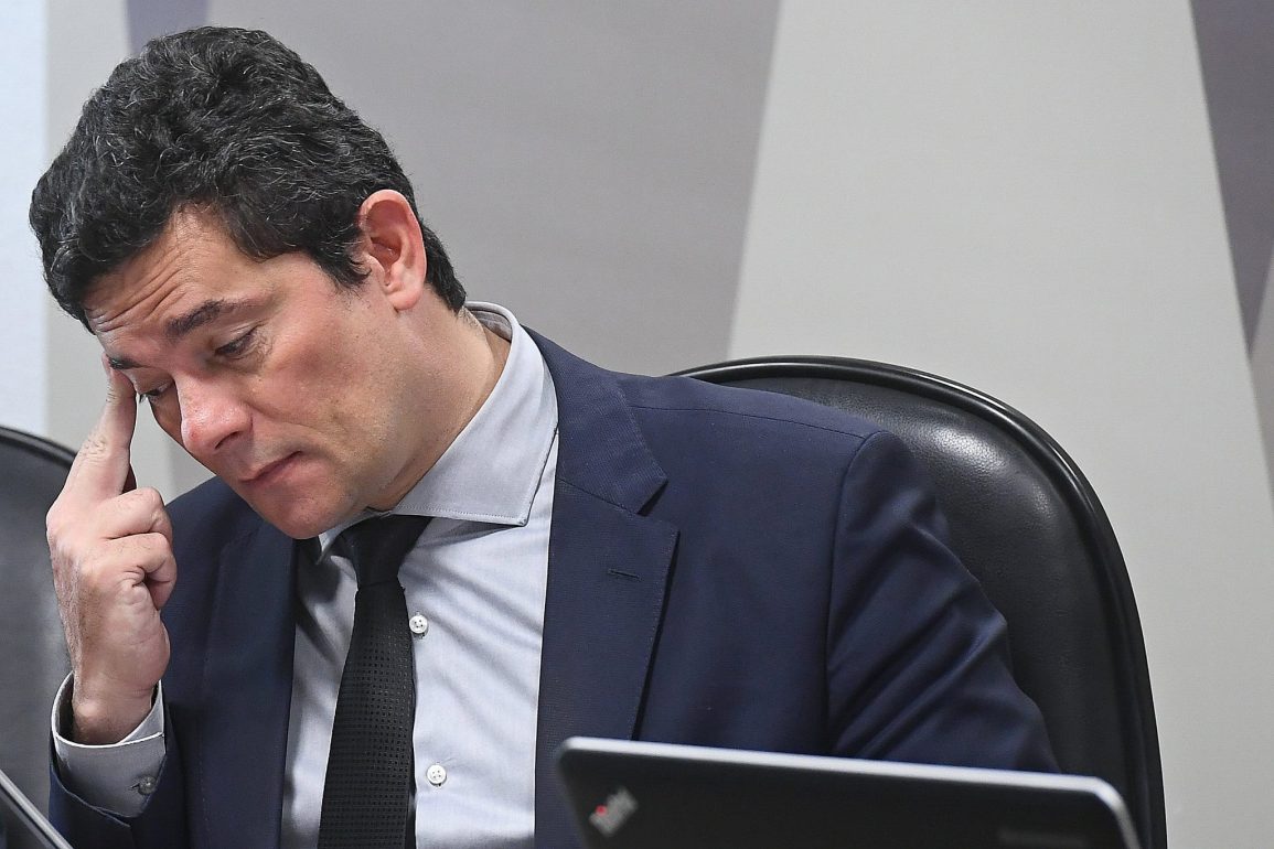 Tribunal Eleitoral do Paraná une ações de PL e PT que pede cassação de Moro