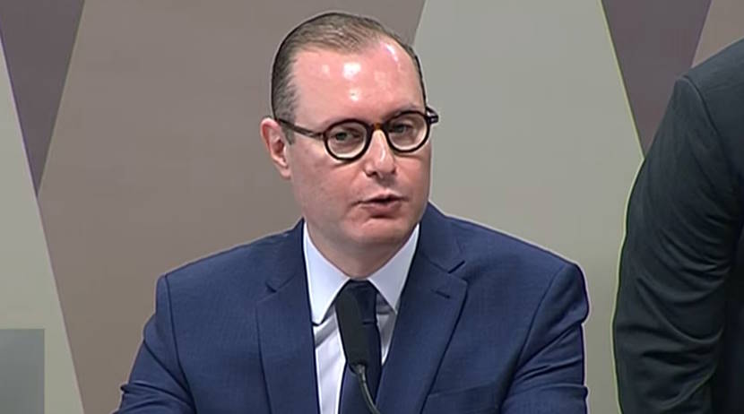Zanin no Senado: “meu lado é o da Constituição e das garantias; o outro lado é barbárie, é abuso de poder”