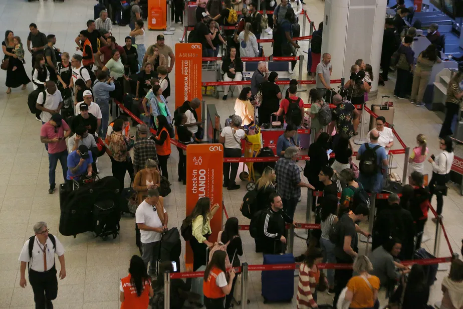 Pesquisa do Ifec: 6 em cada 10 passageiros do Rio que embarcam do Santos Dumont aceitariam voar do Galeão