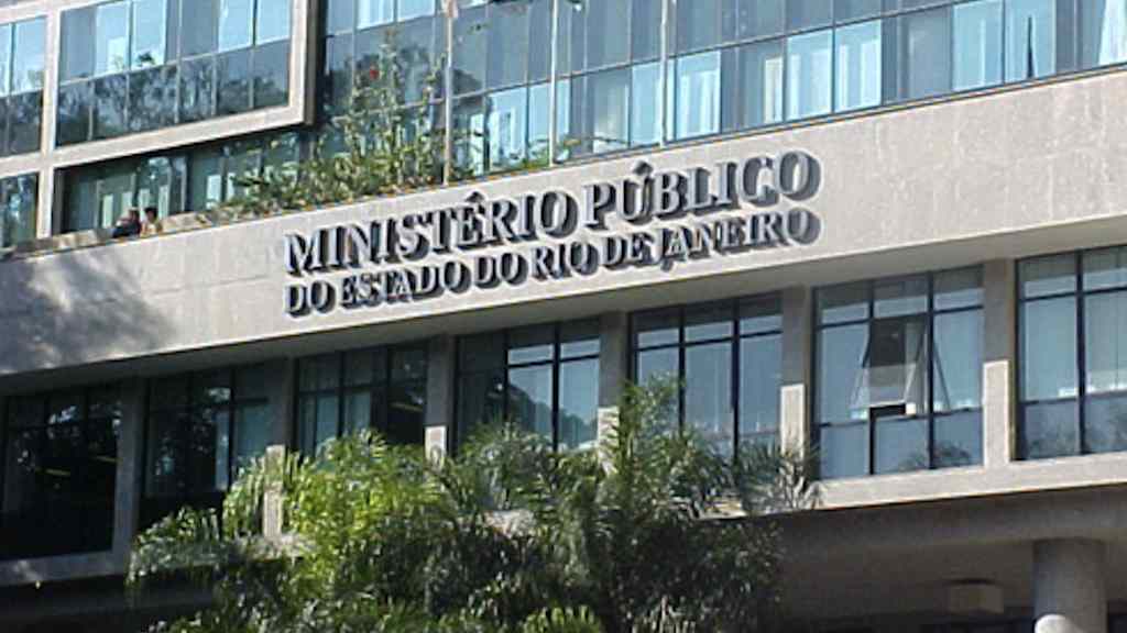 MPRJ cumpre mandados de busca e apreensão em endereços ligados ao prefeito e à secretária de Saúde de Miracema