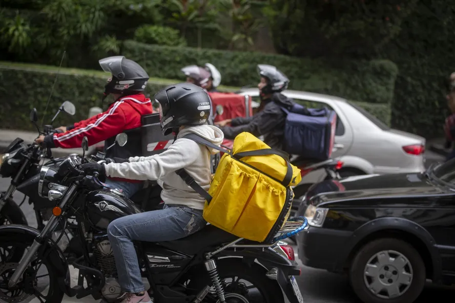 Move Brasil adia crédito para mototaxistas e entregadores; veja a nova data