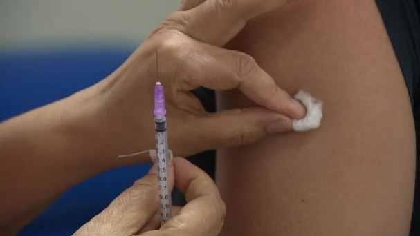 Ministério da Saúde antecipa para março campanha de vacinação contra gripe; veja os grupos prioritários